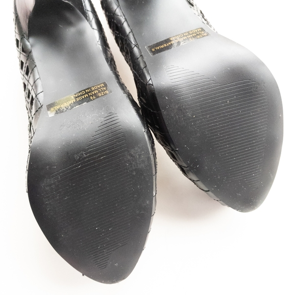 2/$20 Black High Heels - Picture 8 of 8